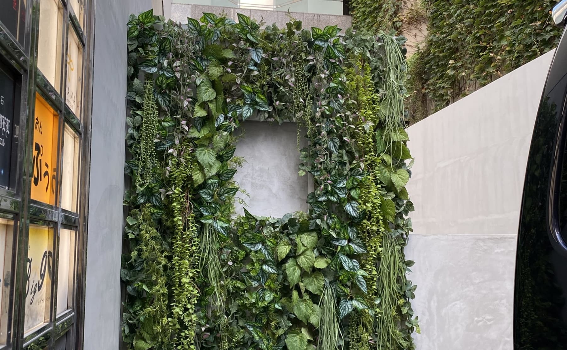 オフィスや店舗外壁